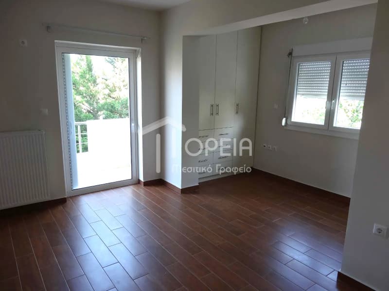 Apartment in Lofos Kselaftaki, Kalivia Thorikou — Photo 4 of 17