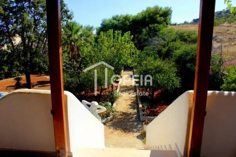 House in Agia Marina, Koropi — Photo 2 of 8