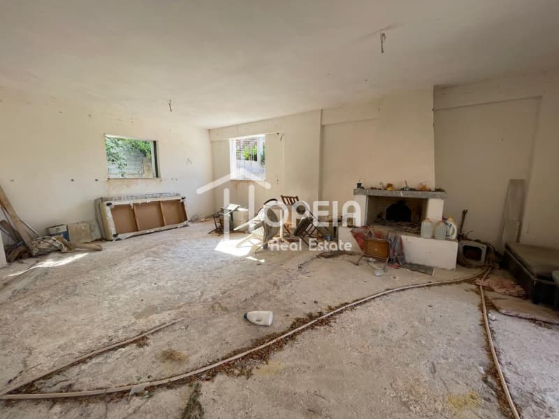 House in Galazia akti, Kalivia Thorikou — Photo 17 of 30