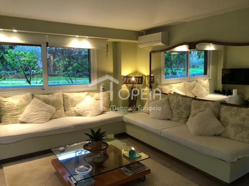 Apartment in Center, Vouliagmeni — Photo 2 of 30