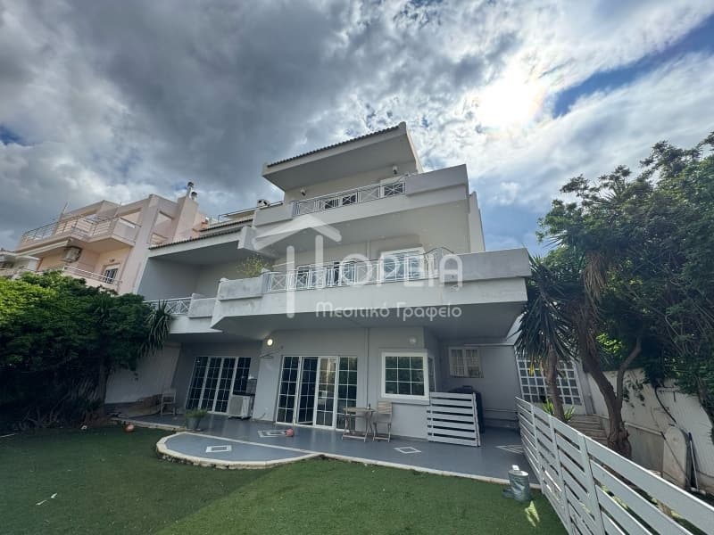 House in Exochi, Voula — Photo 1 of 30