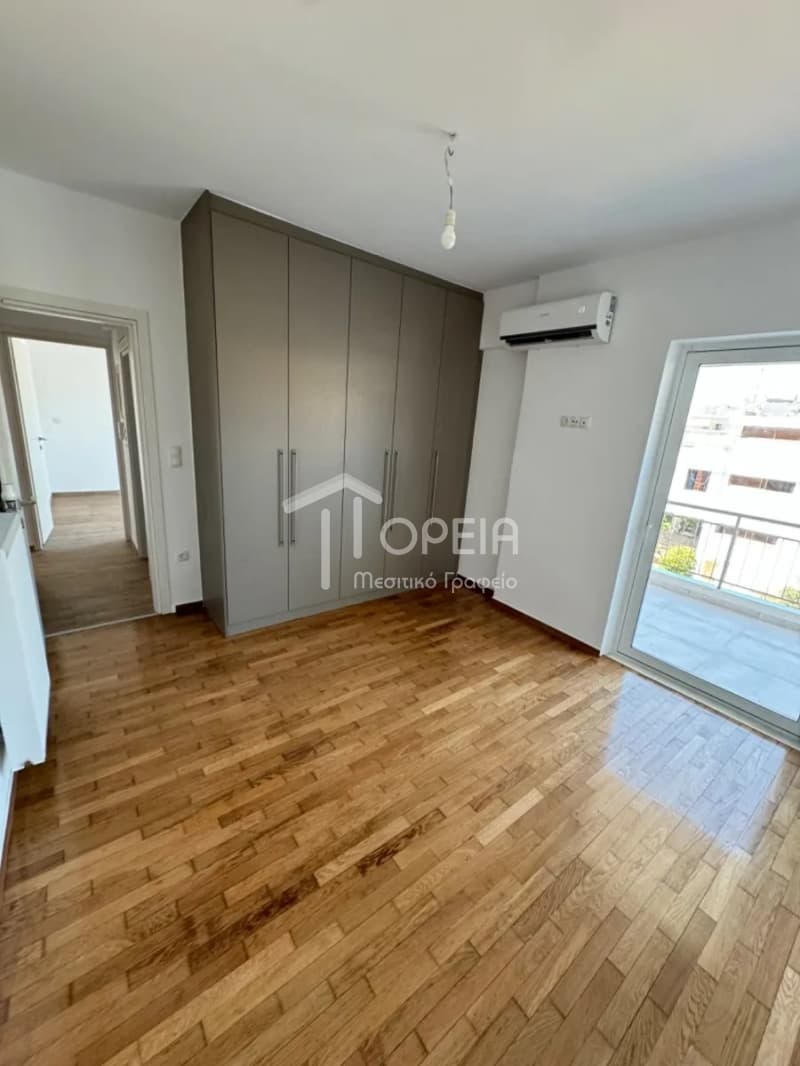 Apartment in Pigadakia, Voula — Photo 3 of 20