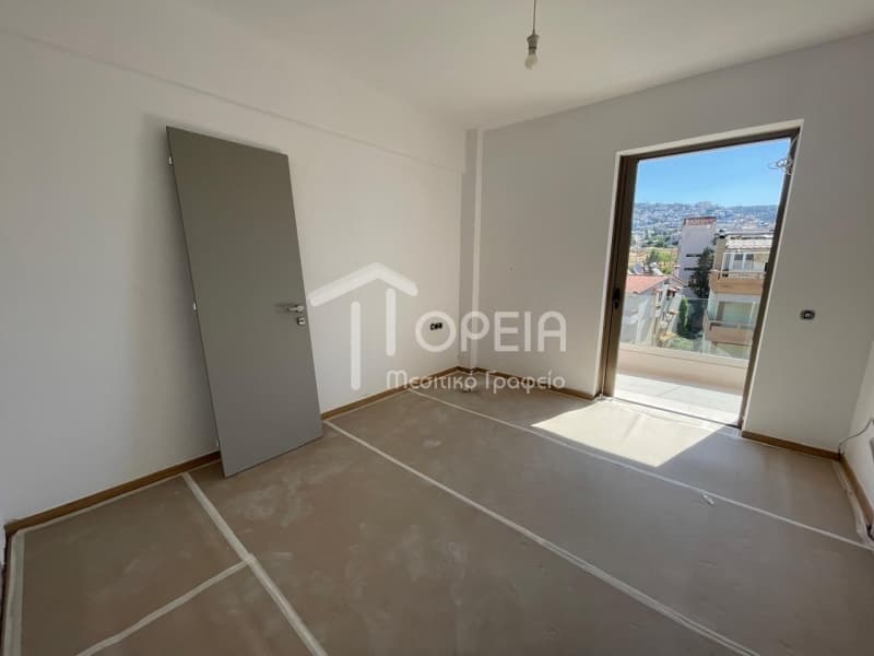 Apartment in Ano Voula, Voula — Photo 18 of 30