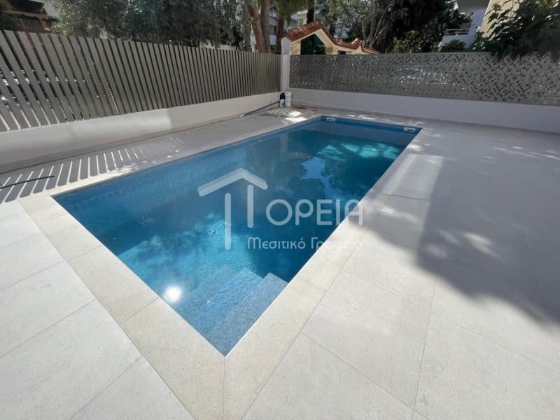 Apartment in Ano Voula, Voula — Photo 2 of 30