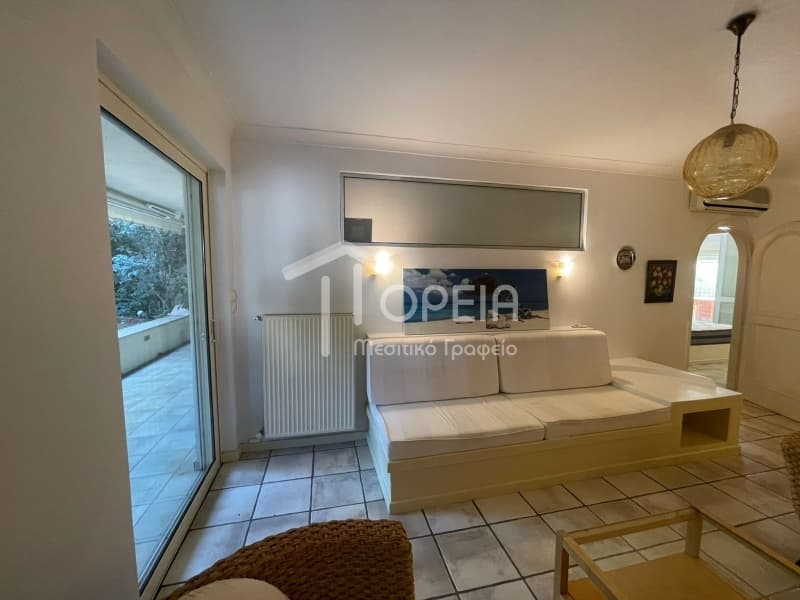 Apartment in Center, Vouliagmeni — Photo 14 of 26