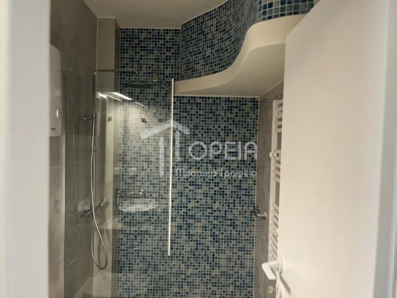 Apartment in Center, Vouliagmeni — Photo 10 of 12