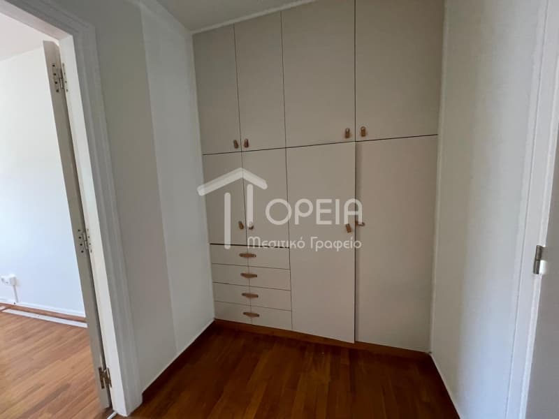 Apartment in Evryali, Voula — Photo 15 of 30