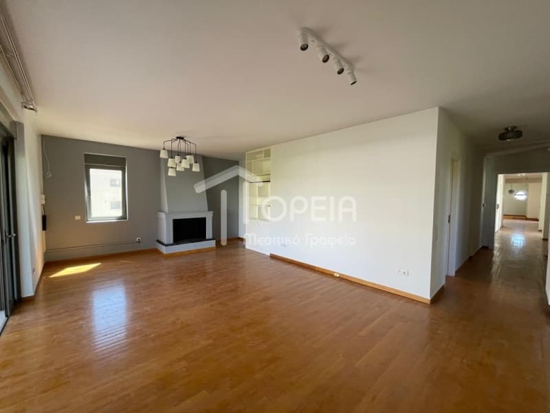 Apartment in Evryali, Voula — Photo 1 of 30