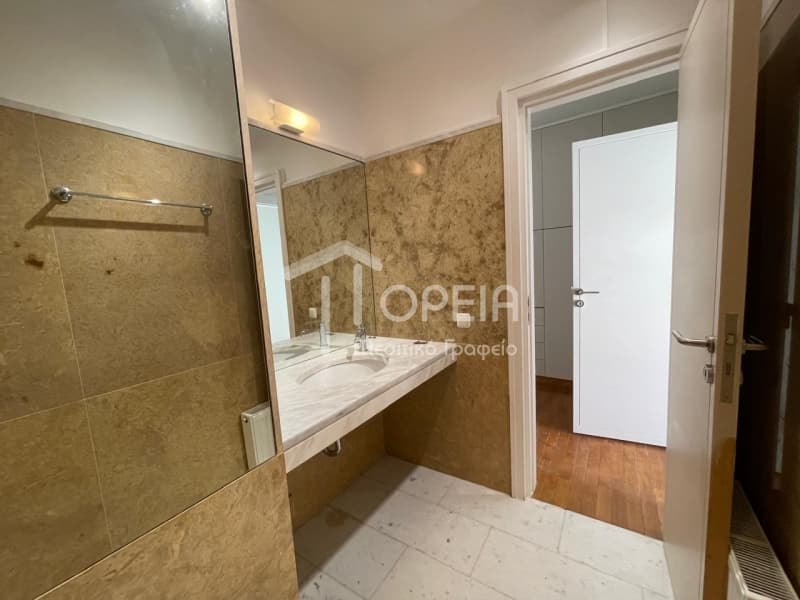 Apartment in Evryali, Voula — Photo 14 of 30