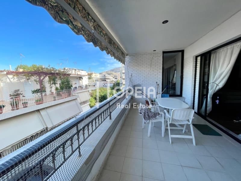 Apartment in Golf, Glyfada — Photo 1 of 21