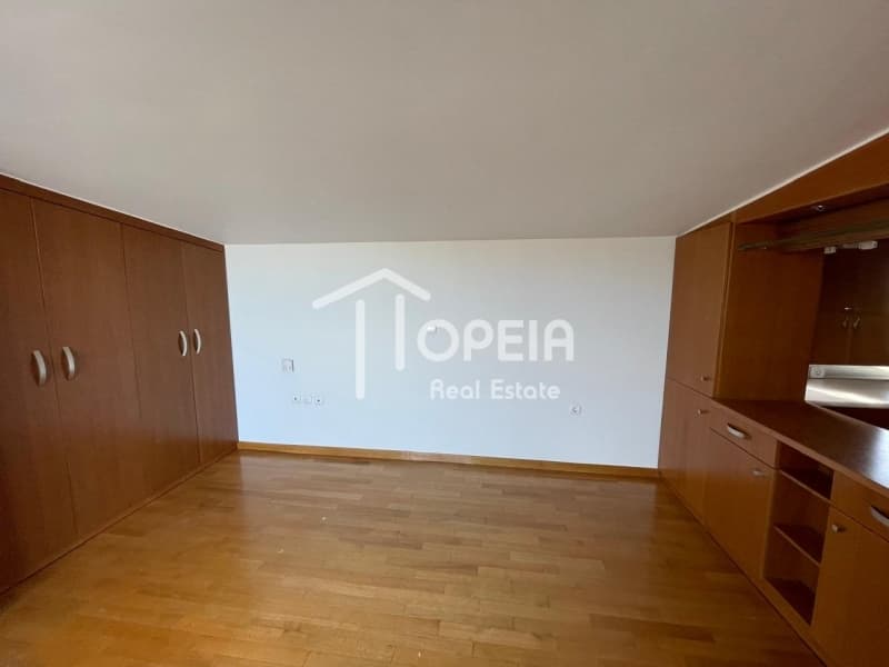 Apartment in Pirnari, Glyfada — Photo 29 of 30