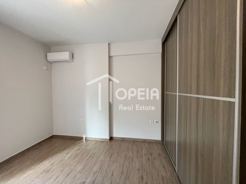 Apartment in Pirnari, Glyfada — Photo 18 of 22