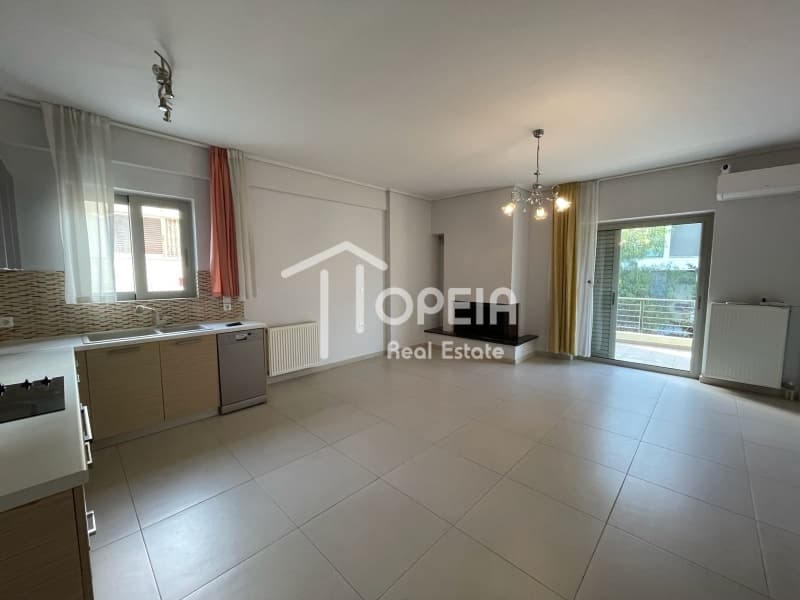Apartment in Pirnari, Glyfada — Photo 15 of 22