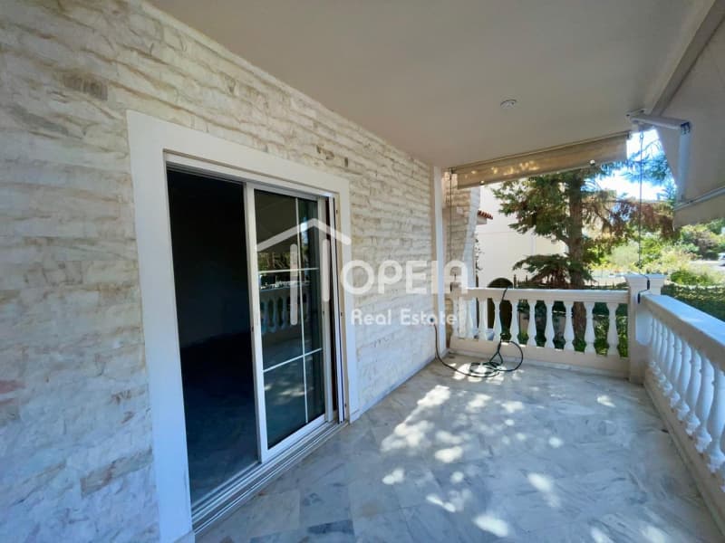 Apartment in Pigadakia, Vouliagmeni — Photo 17 of 23