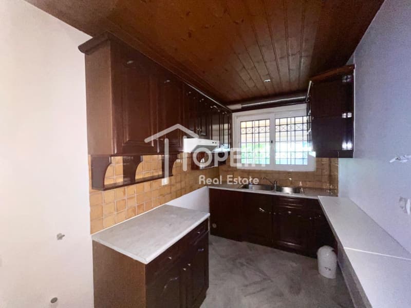 Apartment in Pigadakia, Vouliagmeni — Photo 3 of 23