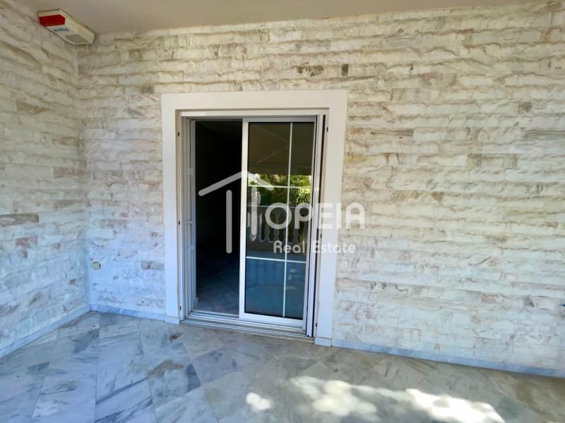 Apartment in Pigadakia, Vouliagmeni — Photo 18 of 23