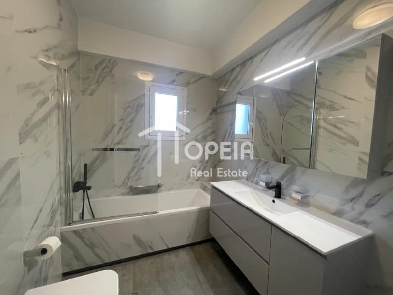 Apartment in Evryali, Voula — Photo 21 of 27