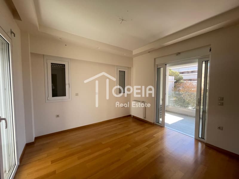 Apartment in Evryali, Voula — Photo 16 of 27