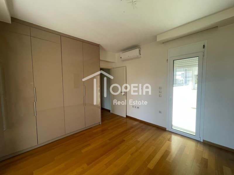 Apartment in Evryali, Voula — Photo 6 of 27