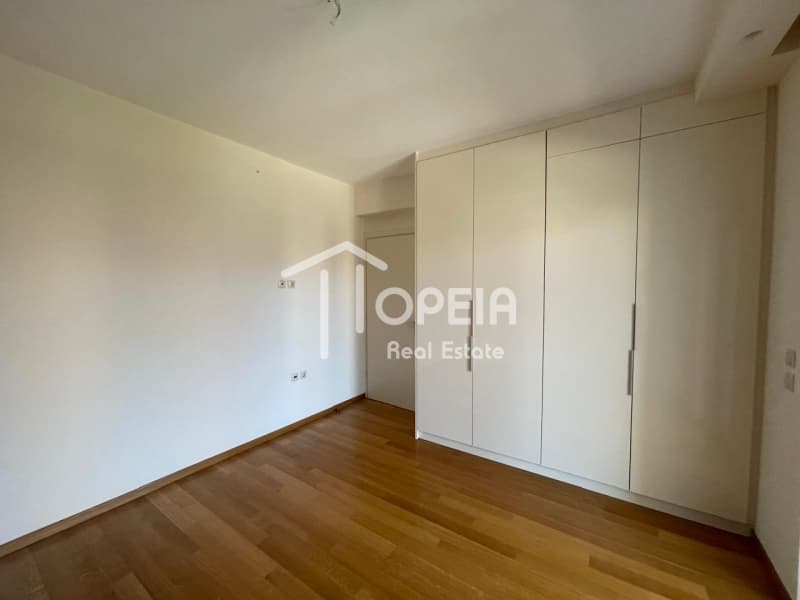 Apartment in Evryali, Voula — Photo 20 of 27