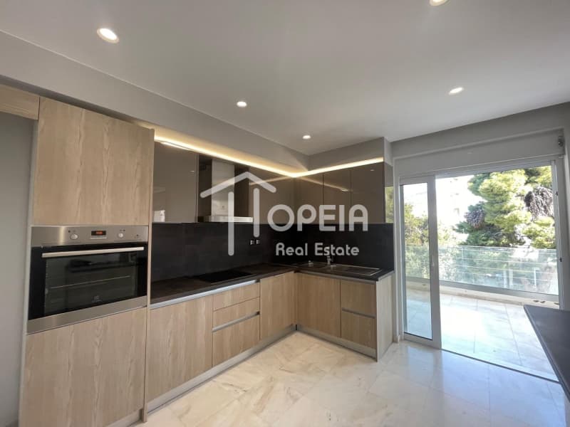 Apartment in Evryali, Voula — Photo 13 of 27