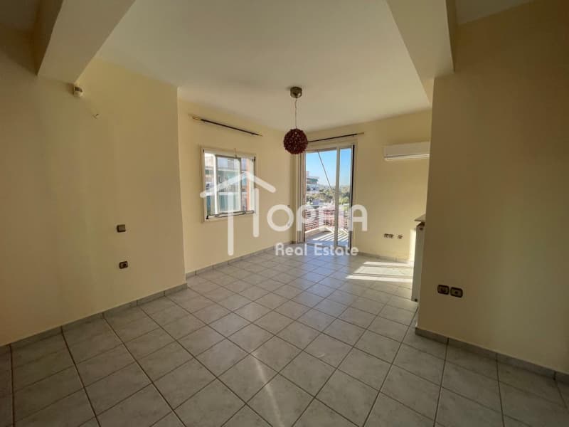 Apartment in Pigadakia, Vouliagmeni — Photo 2 of 17