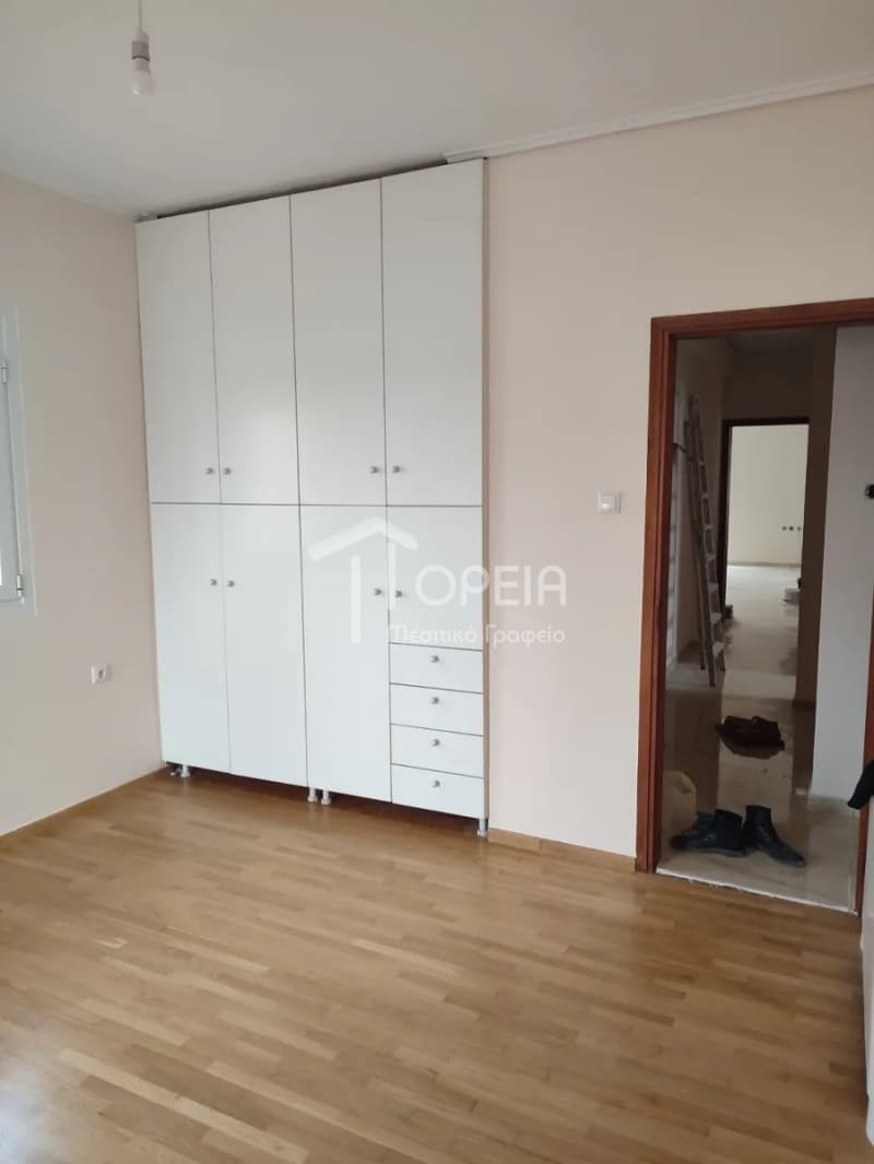Apartment in Ano Elliniko, Elliniko — Photo 4 of 23