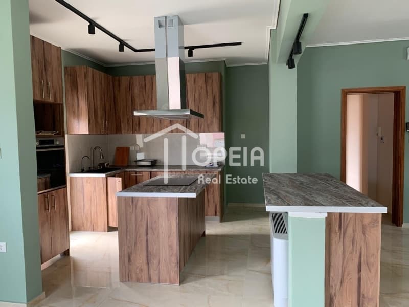 Apartment in Ano Elliniko, Elliniko — Photo 2 of 23