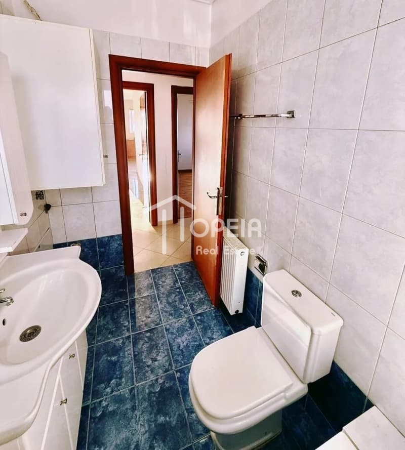 Apartment in Ano Elliniko, Elliniko — Photo 11 of 21