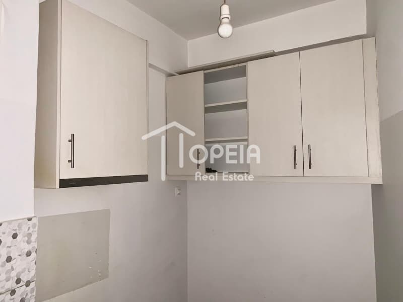 Διαμέρισμα στην Πλατεία Κολιάτσου, Λεωφ. Πατησίων - Λεωφ. Αχαρνών — Φωτογραφία 8 από 15