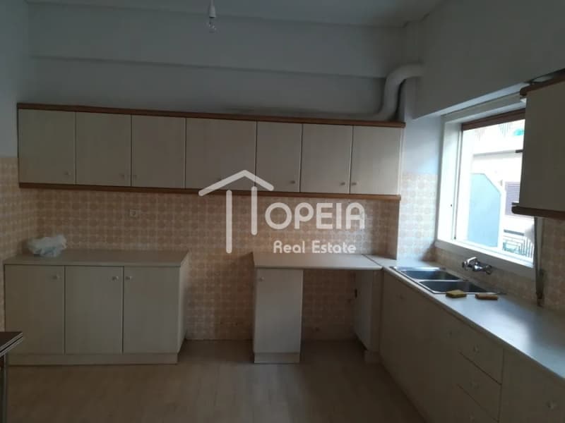 Apartment in Terpsithea, Glyfada — Photo 1 of 9