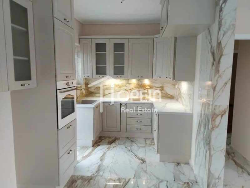 Apartment in Glyfada - center, Glyfada — Photo 2 of 7