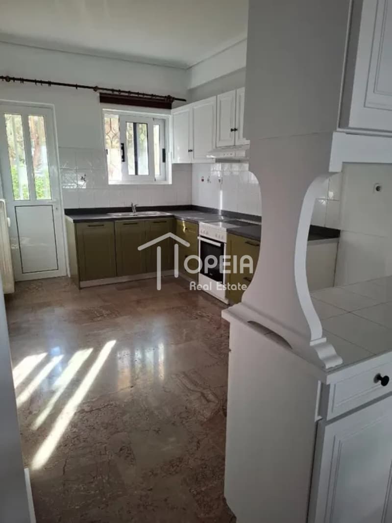 Apartment in Argyroupoli, Argyroupoli — Photo 1 of 13