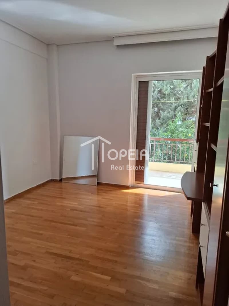 Apartment in Argyroupoli, Argyroupoli — Photo 3 of 13