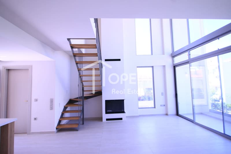 House in Pirnari, Glyfada — Photo 2 of 29