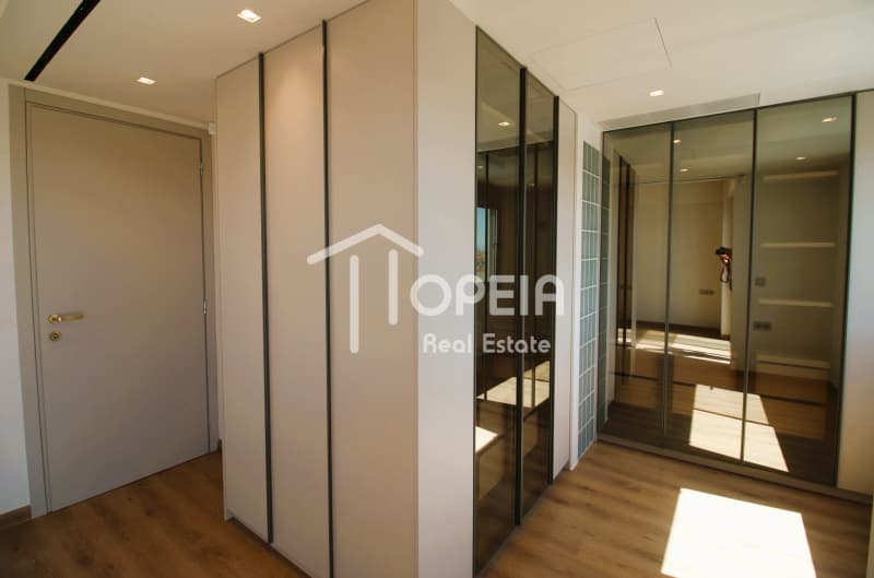 House in Pirnari, Glyfada — Photo 5 of 29