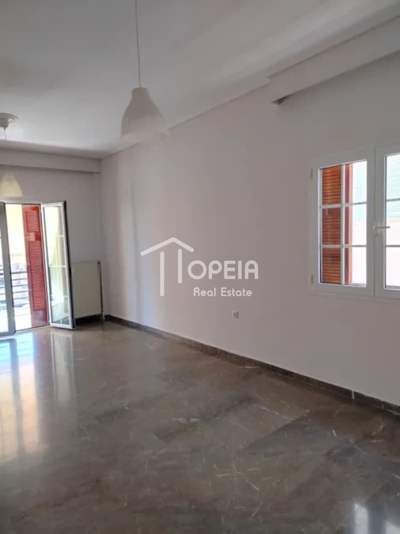 Apartment in Terpsithea, Glyfada — Photo 1 of 13