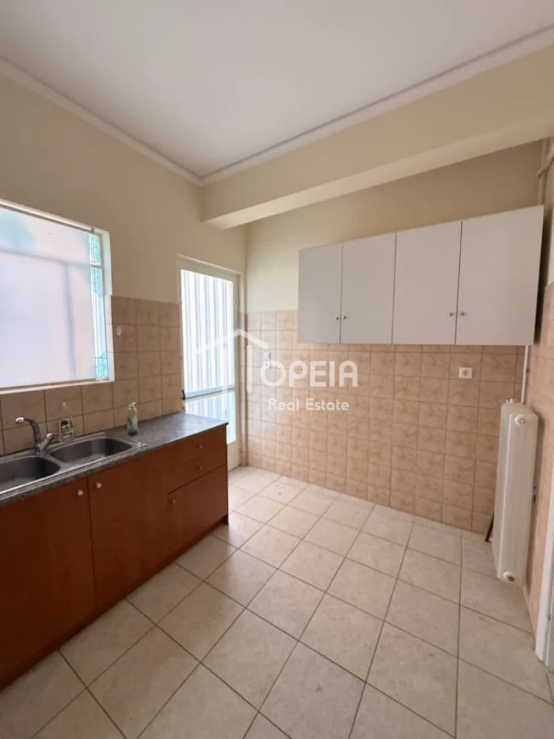 Apartment in Panionia, Glyfada — Photo 9 of 15