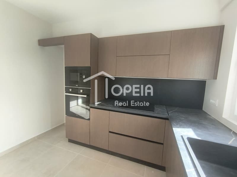 Apartment in Ampelakia, Alimos — Photo 2 of 18