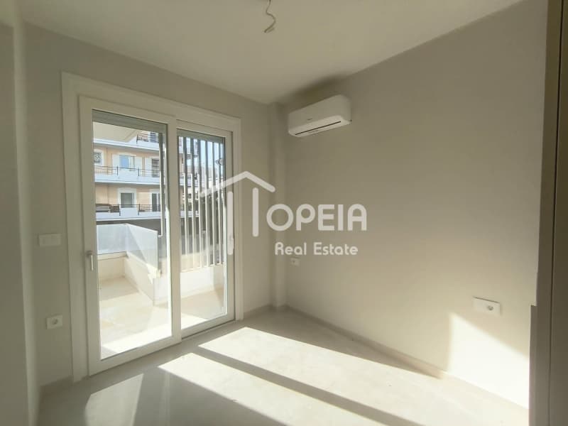Apartment in Ampelakia, Alimos — Photo 10 of 18