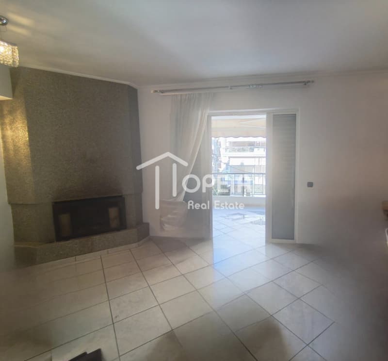 Apartment in Nekrotafeia, Palaio Faliro — Photo 6 of 8