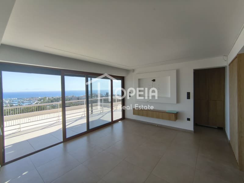 Apartment in Rema Pikrodafnis, Palaio Faliro — Photo 3 of 14