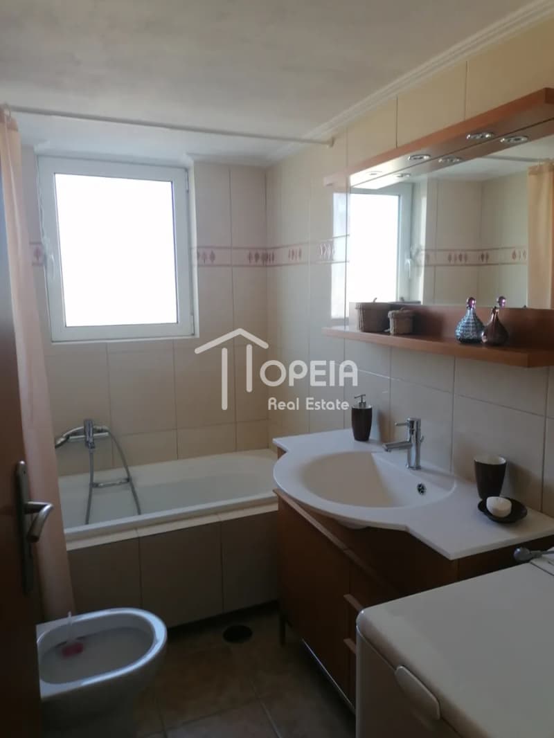 House in Agia Triada, Markopoulo — Photo 9 of 11