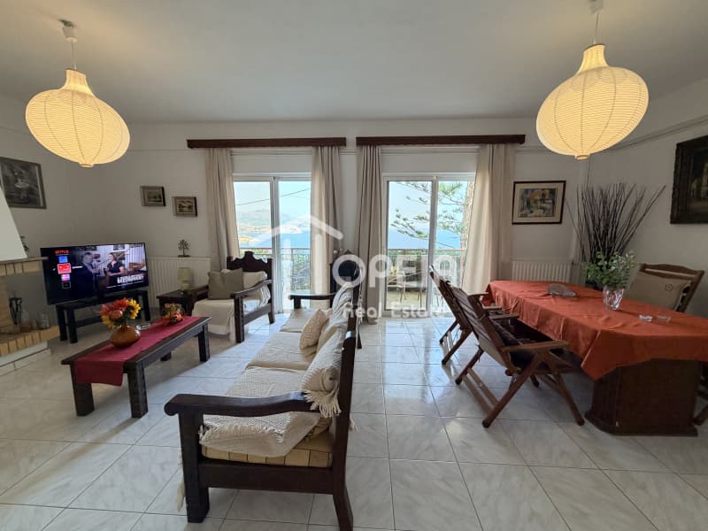 Apartment in Pefka, Keratea — Photo 2 of 9