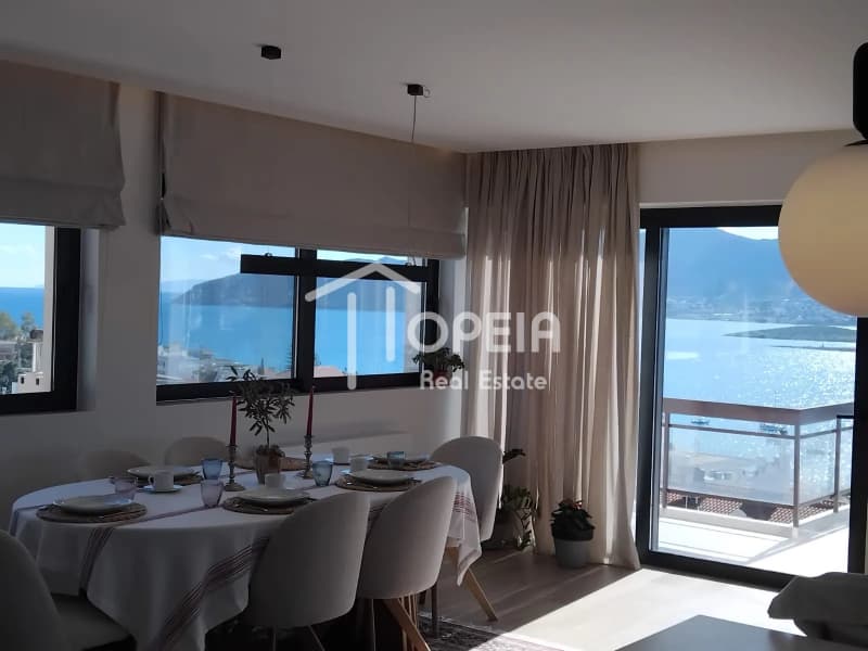 Apartment in Porto Rafti, Vravrona — Photo 2 of 11