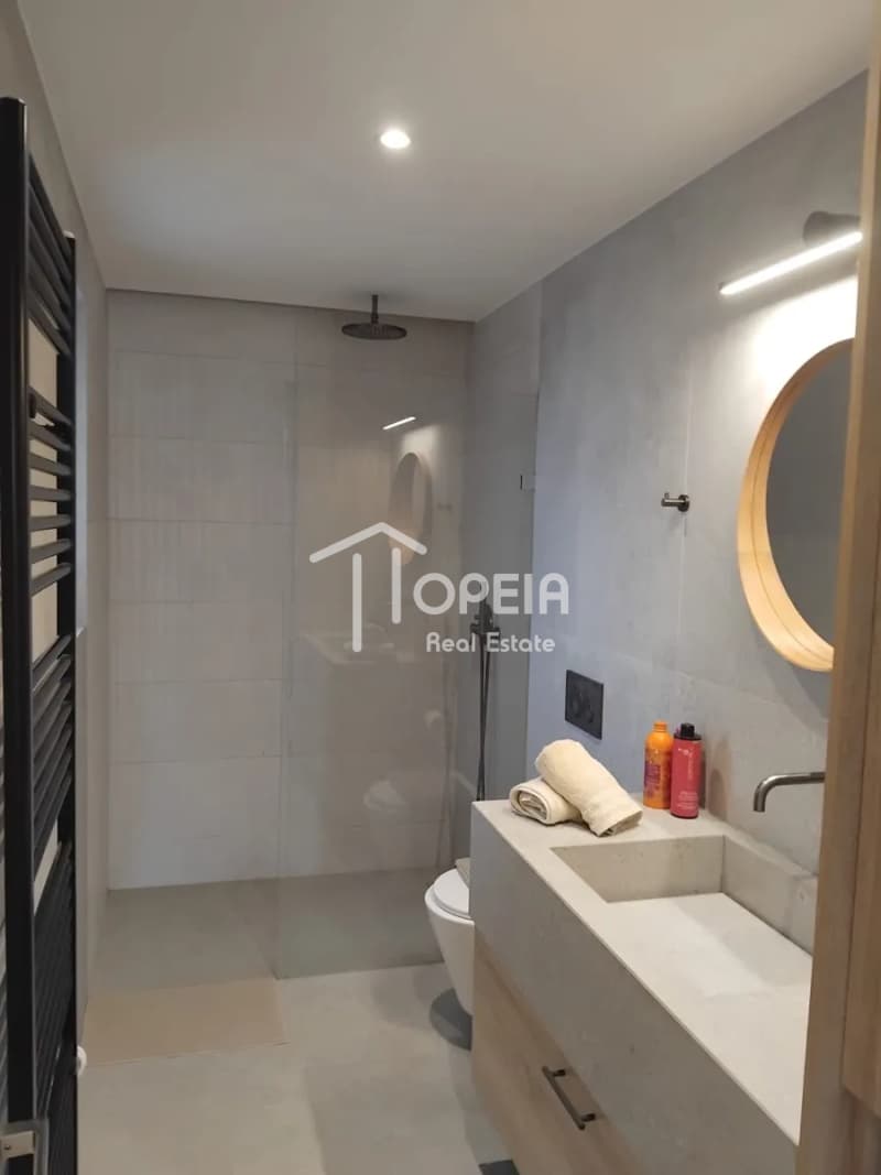 Apartment in Porto Rafti, Vravrona — Photo 9 of 11