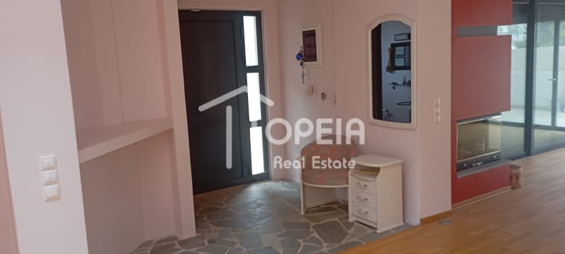 House in Κέντρο, Kalivia Thorikou — Photo 14 of 30