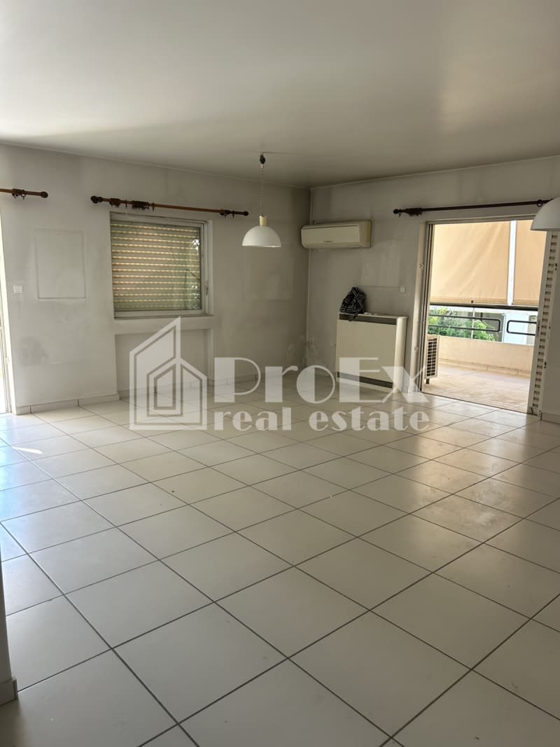Apartment in Metamorfosi, Chalandri — Photo 1 of 22