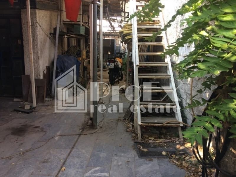 House in Train Park of Rentis, Piraeus