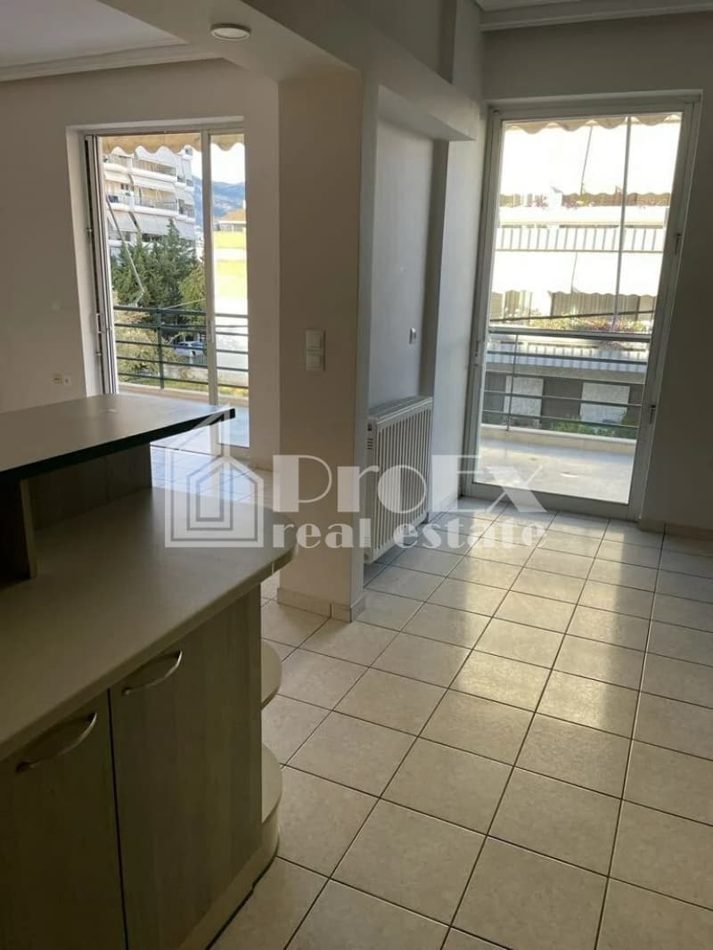Apartment in Megala Sxoinia A, Acharnes — Photo 1 of 8